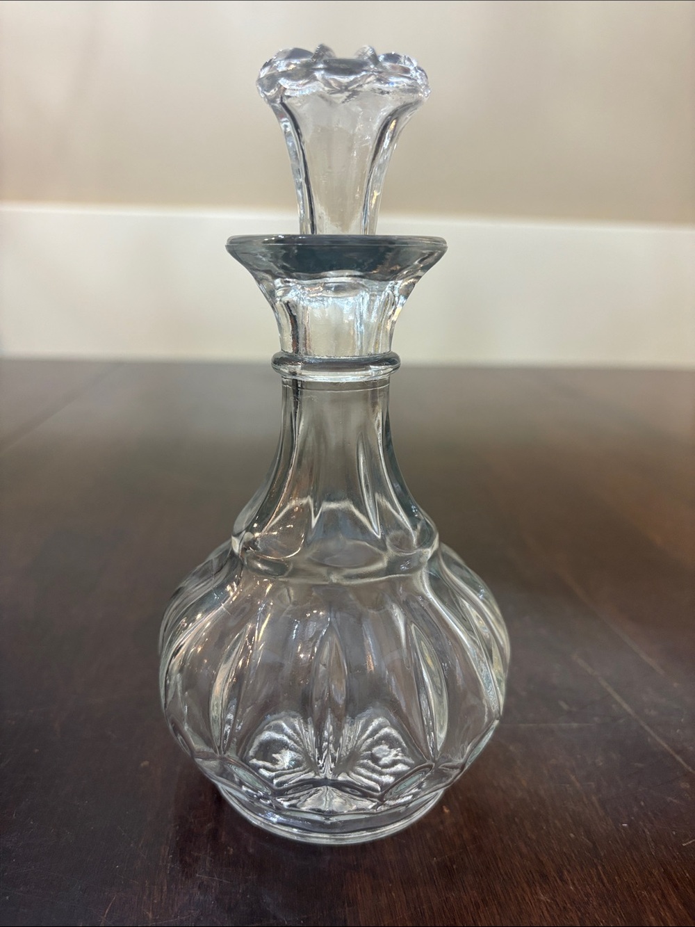 Tabletop Oil / Vinegar Cruet Bottle with matching stopper